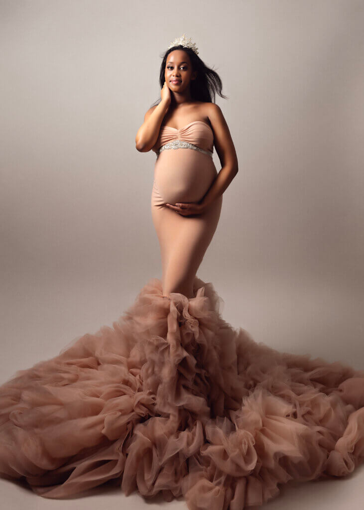 embracing the glow the magic of maternity photos 